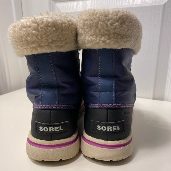 Sorel Cozy Carnival navy and black ankle boot sz 8 - Picture 4 of 13